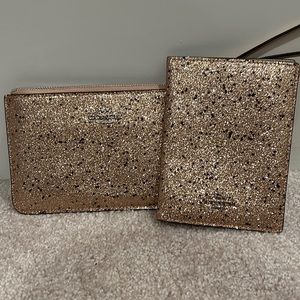 Coach mini clutch and passport holder AUTHENTIC